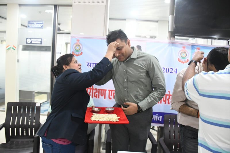 (राजनांदगांव-रायपुर) नक्सल प्रभावित गैंदाटोला क्षेत्र के 24 ग्रामों के ग्रामीणों का हुआ आंखों की जांच 