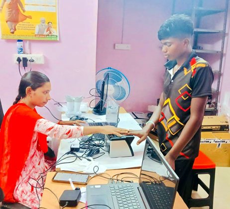 (सुकमा) जगरगुण्डा में इन-हाउस मॉडल पर आधारित आधार सेवा केंद्र की स्थापना