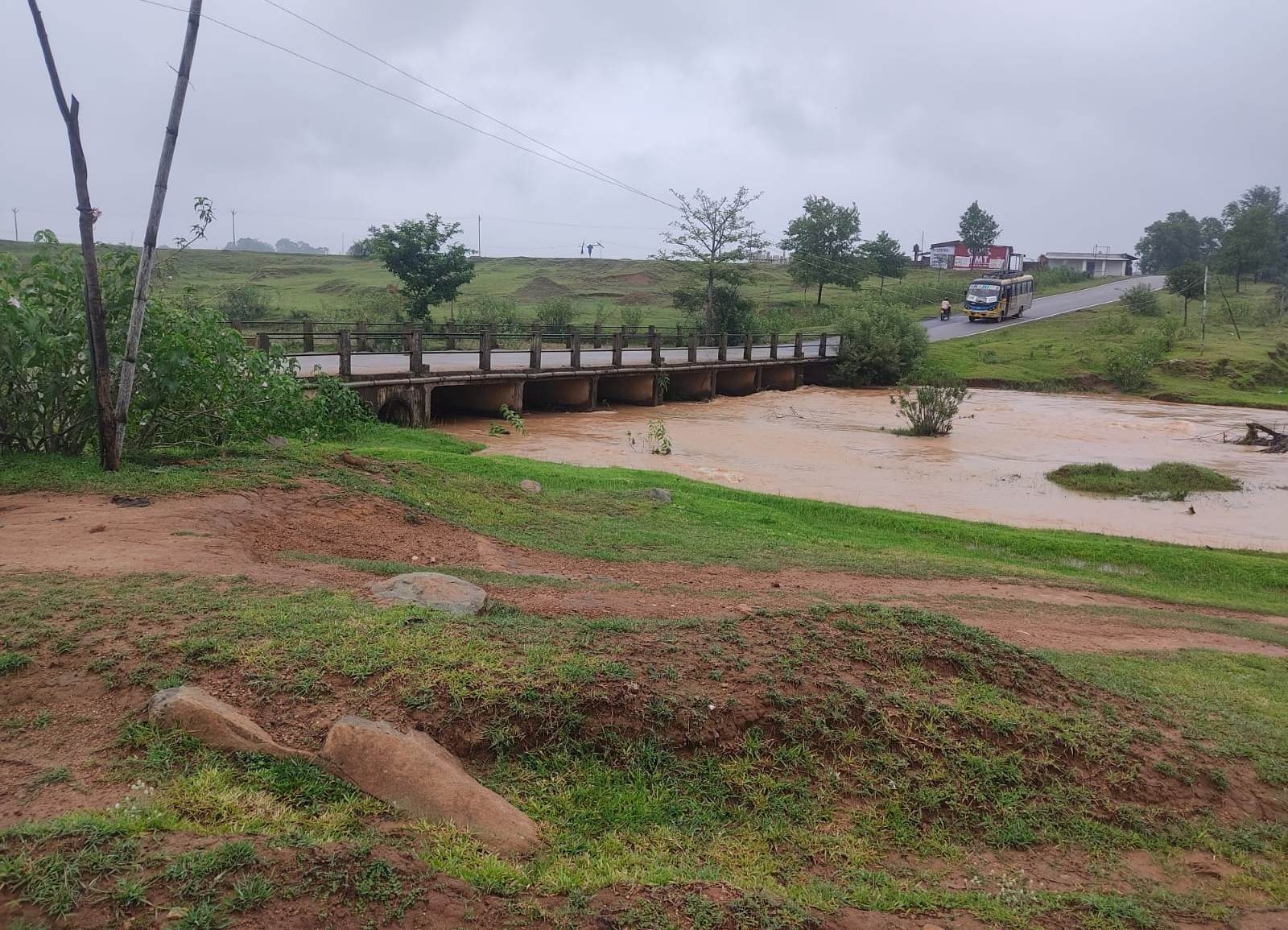 (जशपुरनगर) मुख्यमंत्री के निर्देश पर जशपुर : सन्ना मार्ग पर मरगा नाला पर बनेगा उच्चस्तरीय पुल, आवागमन होगा और भी सुरक्षित