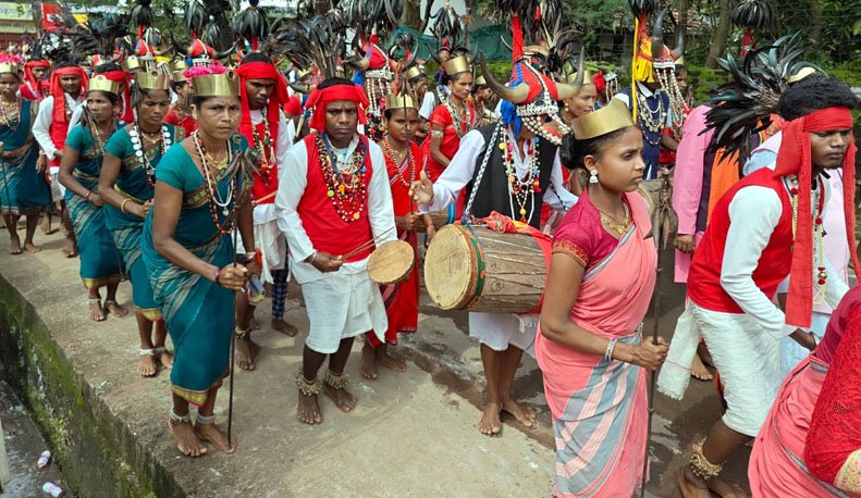 (जगदलपुर) कुटुंब जात्रा रस्म के साथ हुई देवी-देवताओं का ससम्मान विदाई