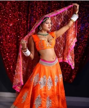 नेहा कक्कड़ के गाने एक तो कम जिंदगानी पर झूमी भोजपुरी एक्ट्रेस श्वेता शर्मा, दिखाए नोरा फतेही जैसे डांस मूव्स 