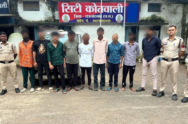 (राजनांदगांव) आबकारी एक्ट एवं मारपीट के मामले में फरार वारंटी गिरफ्तार