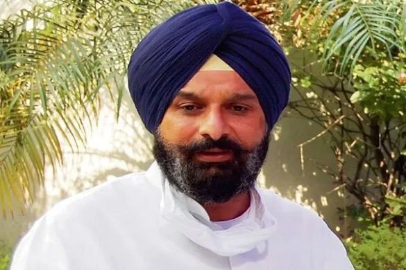 आय से अधिक संपत्ति मामले में मजीठिया की मुश्किलें बढ़ीं, पंजाब-हरियाणा समेत 4 राज्यों में विजिलेंस की रेड