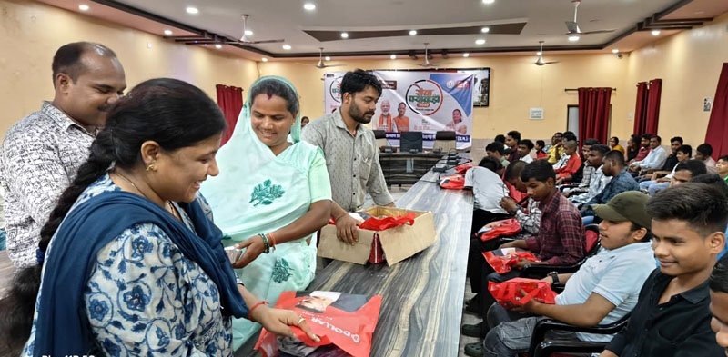 (एमसीबी) सेवा पखवाड़ा 2025 के तहत नेत्रहीन बच्चों और दिव्यांग व्यक्तियों का हुआ भव्य सम्मान समारोह