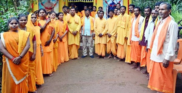 (जगदलपुर) ग्राम करमरी में गायत्री परिवार की यज्ञ कार्यक्रम सम्पन्न