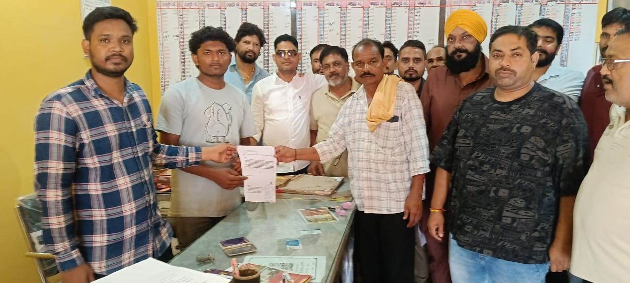 (भानुप्रतापपुर) परिवहन संघ में नेताप्रतिपक्ष ने 5 वर्ष के आय व्यय का लेखा-जोखा प्रस्तुत किया