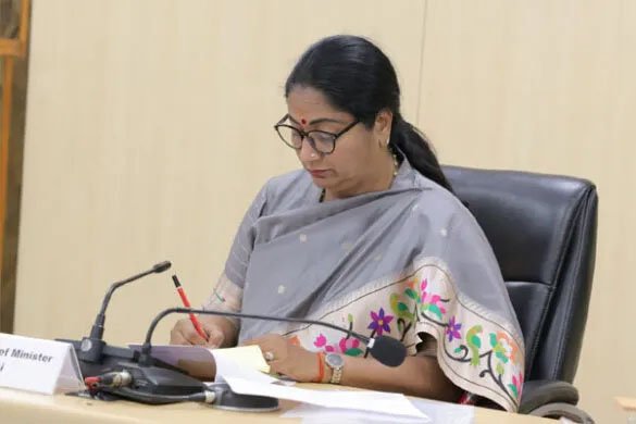 यमुना के दोनों तरफ होगी छठ पूजा, हम करेंगे व्यवस्था : सीएम रेखा गुप्ता