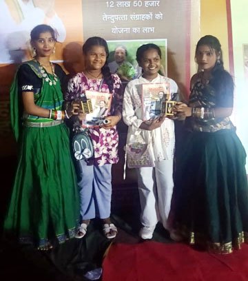(जगदलपुर) क्विज प्रतियोगिता में युवाओं ने दिखाया उत्साह, जनसंपर्क विभाग की प्रदर्शनी में