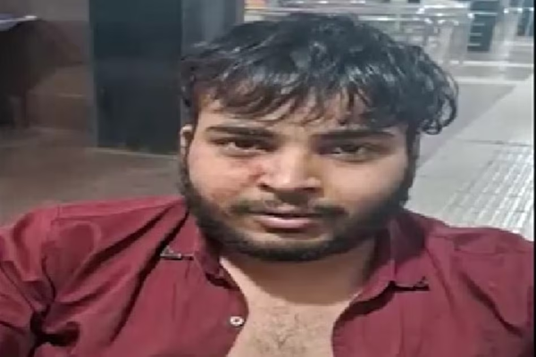 पत्नी के सामने बोल दिया अंकल, दोस्तों संग मिलकर ग्राहक ने दुकानदार को बुरी तरह पीटा