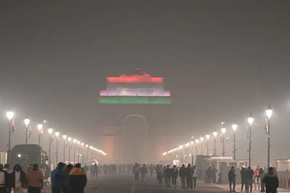 राजधानी दिल्ली में डराने लगा पॉल्यूशन; AQI 300 पार, ग्रैप-1 की पाबंदियां लागू