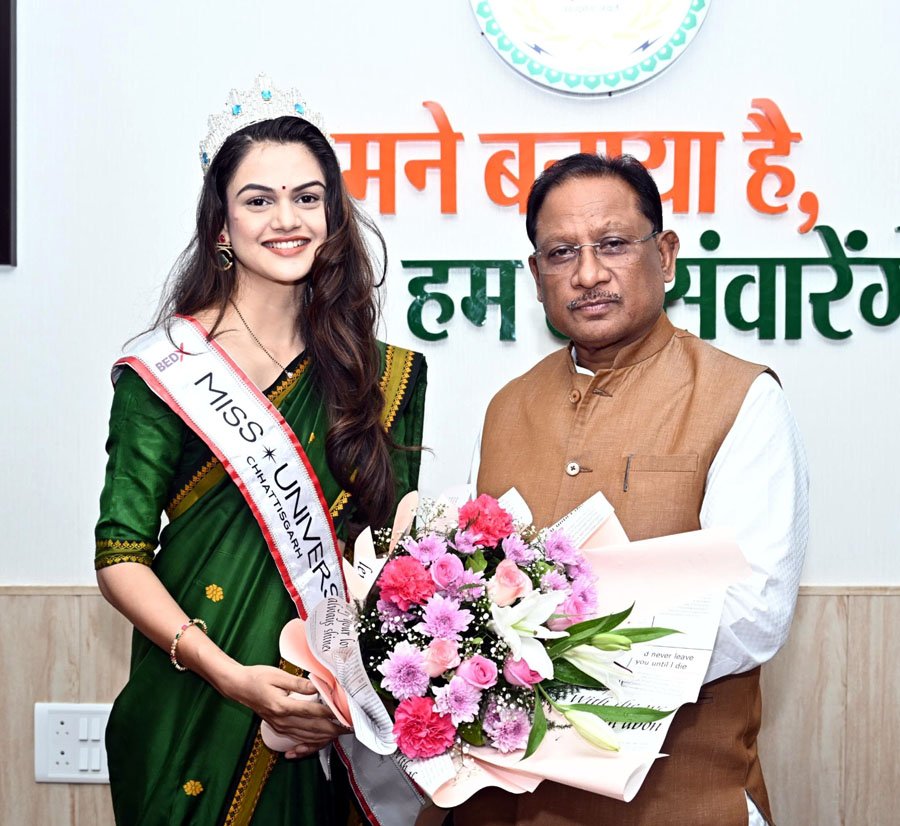 (रायपुर) मुख्यमंत्री साय से मिस यूनिवर्स छत्तीसगढ़ डॉ. अंजली पवार ने की सौजन्य मुलाकात