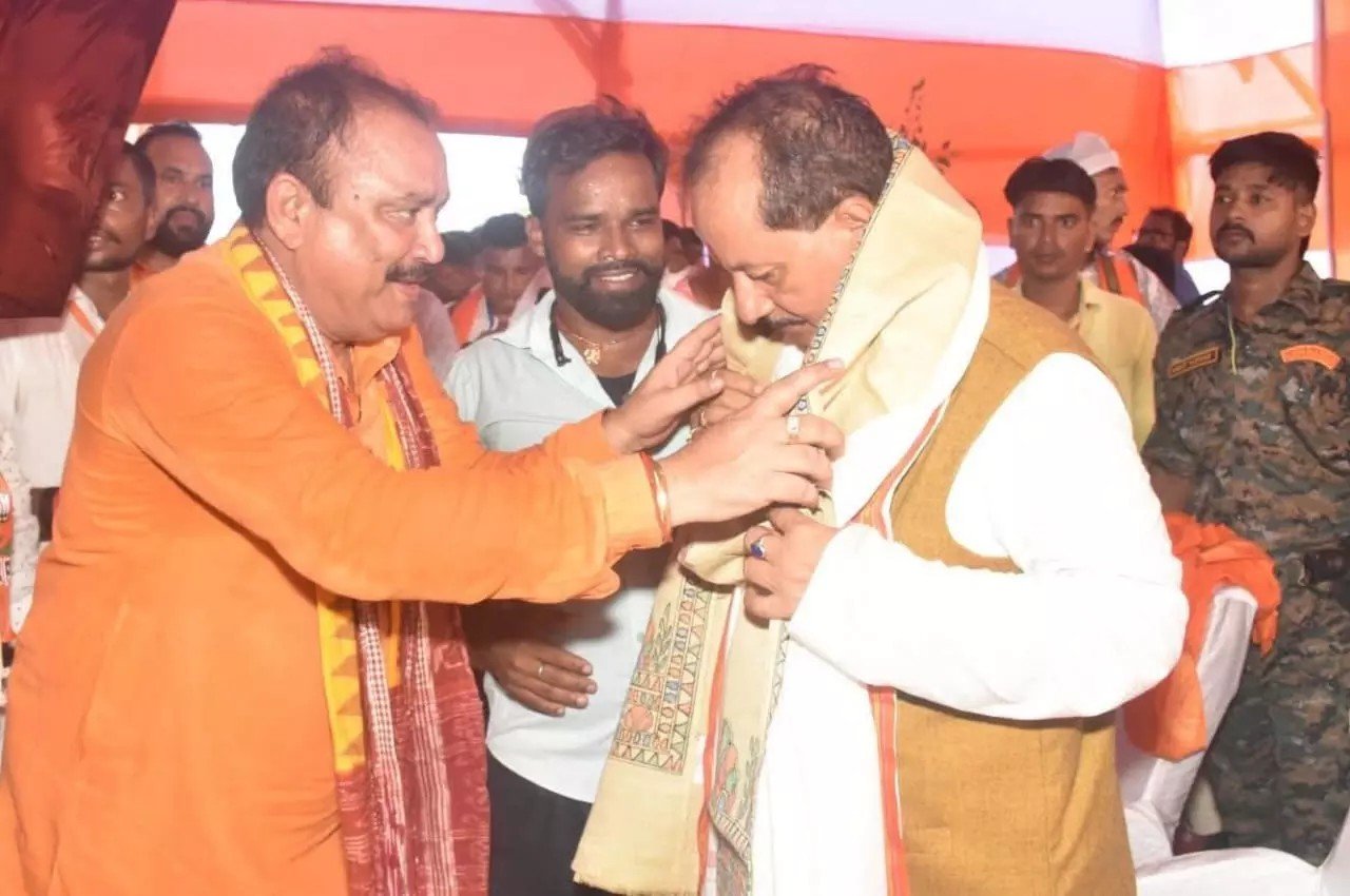 (रायपुर) छठ महापर्व का भव्य आयोजन, बिहार के उपमुख्यमंत्री को मिला निमंत्रण