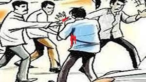 (अम्बिकापुर) महामाया मंदिर परिसर में युवक पर जानलेवा चाकू से हमला