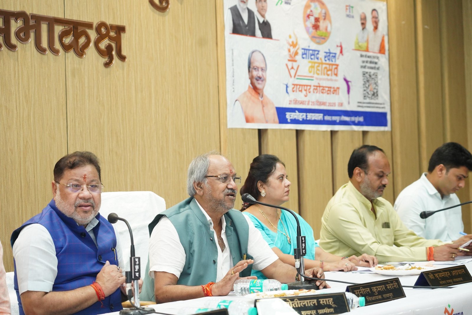  (रायपुर) खेल महोत्सव राजनीति से परे, खेल के माध्यम से लोगों को जोडऩे का माध्यम : सांसद बृजमोहन