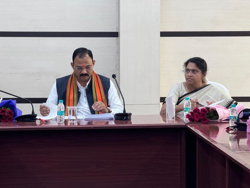 (रायपुर) श्याम बिहारी जायसवाल की अध्यक्षता में छत्तीसगढ़ स्टेट बेवरेजेस कार्पोरेशन के संचालक मंडल की हुई बैठक