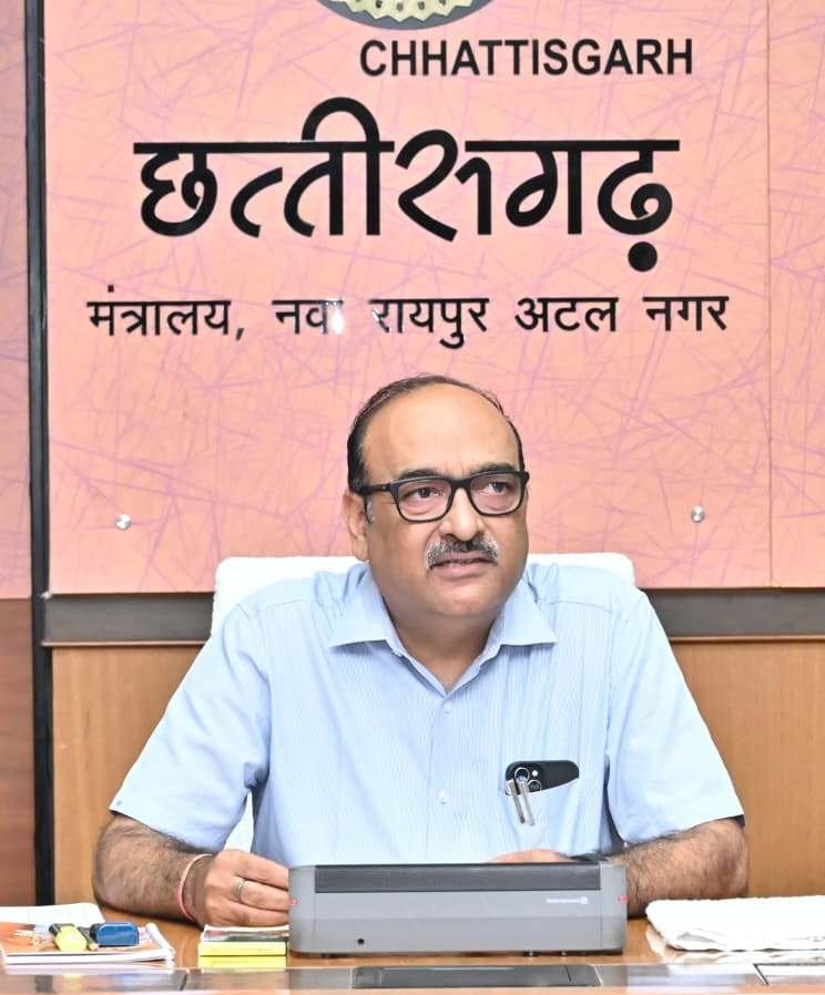 (रायपुर) मुख्यमंत्री के निर्देशों पर त्वरित अमल सुनिश्चित करें: मुख्य सचिव श्री विकास शील