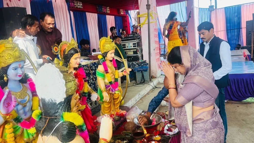 (धमतरी) श्रीराम केवल एक महापुरुष नहीं, बल्कि हमारे संस्कारों, संस्कृति और धर्म का प्रतीक हैं : रंजना साहू