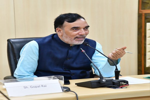 दिल्ली में प्रदूषण को लेकर सभी विभागों की समीक्षा बैठक, अब तक मिली 81,418 शिकायतें