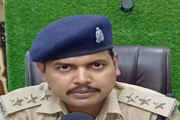 यूपी पुलिस ने 50 से अधिक सीसीटीवी फुटेज खंगाल महिला से छेड़छाड़ के आरोपी को दबोचा