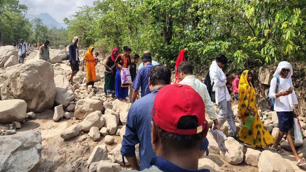 पूर्णागिरि धाम मार्ग पर बाटनागाड़ नाले ने दिखाया रौद्र रूप