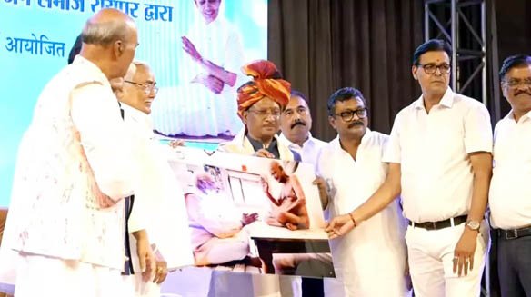 (बिलासपुर) विद्या भारती के मेधावी छात्र अलंकरण समारोह में मुख्यमंत्री साय ने किया सम्मानित