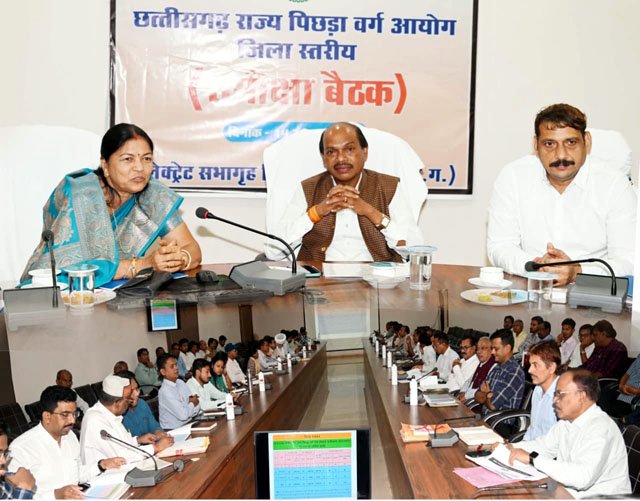 (कवर्धा) समाज के अंतिम व्यक्ति तक पहुंचने पर ही योजनाओं का लक्ष्य होगा सफल - अध्यक्ष नेहरू राम निषाद