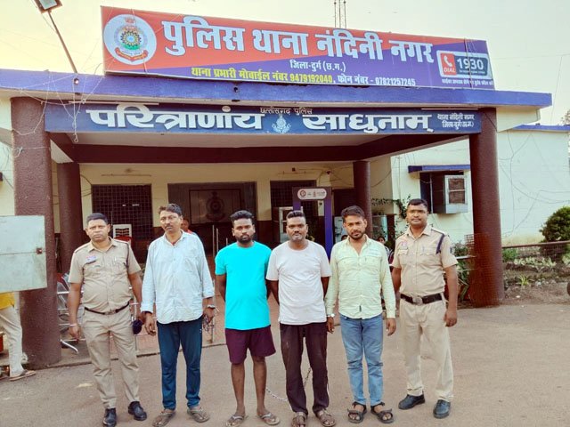 (दुर्ग) कंपनी के गोदाम से एल्युमिनियम पावर वायर चोरी करने वाले चोर पकड़ाये