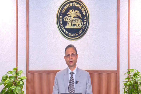 जनवरी-मार्च तिमाही में भारत का चालू खाता अधिशेष 13.5 बिलियन डॉलर रहा