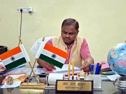 (दुर्ग) दुर्ग जिले के दो शिक्षक निलंबित, जांच में सामने आई गंभीर लापरवाही और अनुशासनहीनता