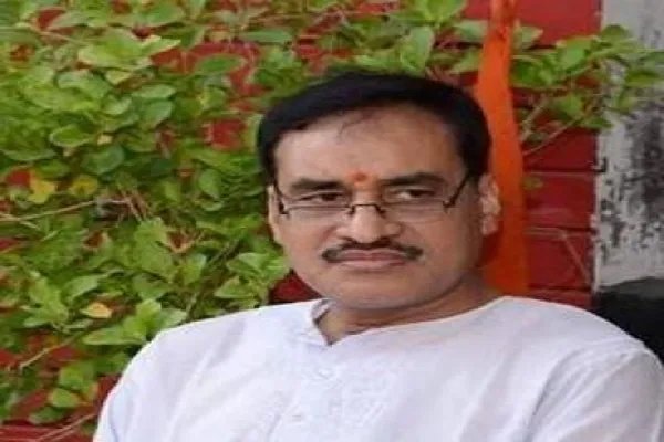 हिंदू समाज को दुर्गा पूजा और गरबा में विधर्मियों से रहना होगा सावधान : विनोद बंसल