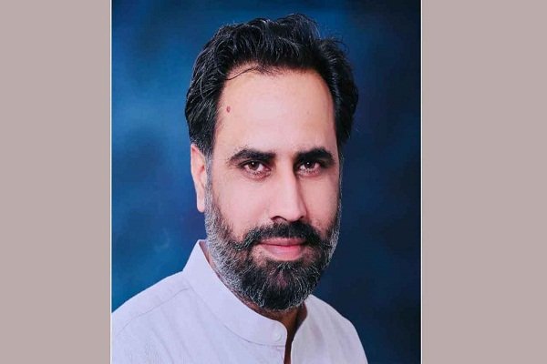 उपचुनावों से पहले AAP का बड़ा एक्शन, इस सीनियर नेता को पार्टी से निकाला बाहर