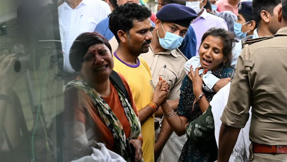 अहमदाबाद विमान दुर्घटना: परिजनों को शव के लिए 72 घंटे करना होगा इंतजार