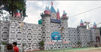 (जगदलपुर) नगर निगम की अनुमति के बगैर चल रहा है मीना बाजार