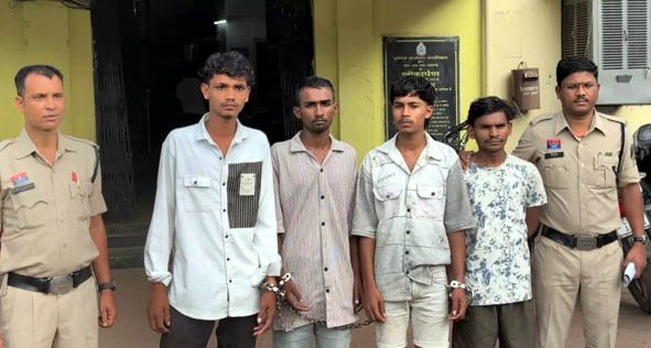 (रायपुर) ई-रिक्शा चालक की हुई थी हत्या,चार हत्यारे गिरफ्तार