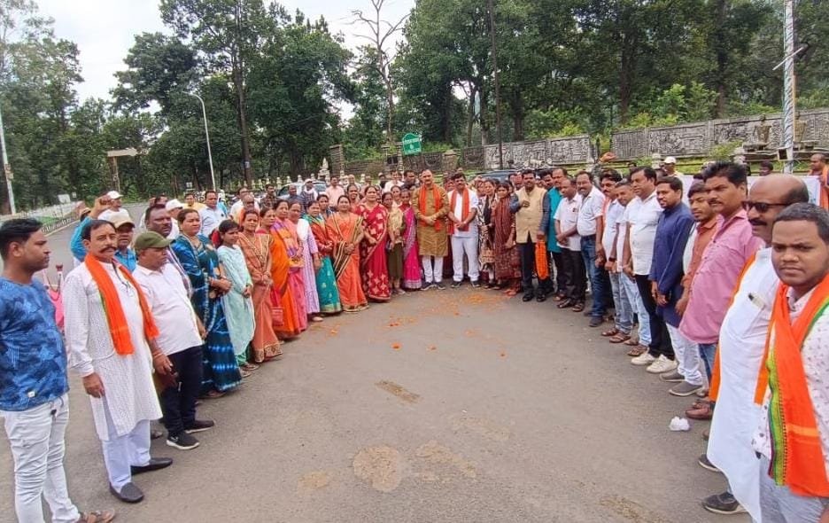 (एमसीबी)पंडित दीनदयाल उपाध्याय की जयंती पर दिया गया स्वच्छता का संदेश