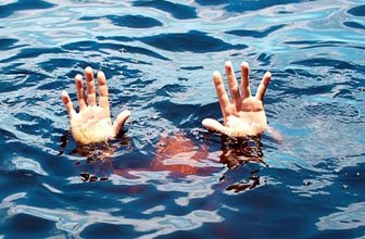 (हुगली) हुगली के मानकुंडु में प्रतिमा विसर्जन के दौरान गंगा में डूबे दो युवक