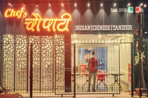 रांची में रेस्टोरेंट संचालक की गोली मारकर हत्या, विरोध में सड़क पर उतरे लोग