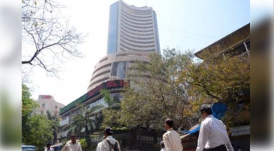 हरे निशान में खुला भारतीय शेयर बाजार, सेंसेक्स 74,600 स्तर से ऊपर