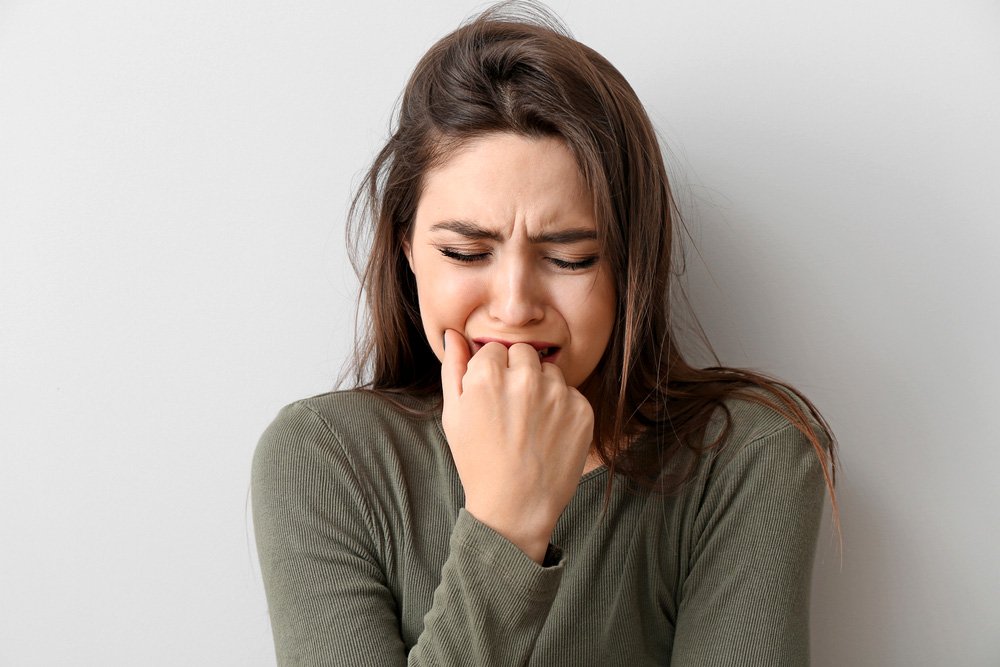 आखिर महिलाएं पुरुषों से ज्यादा क्यों रोती हैं? एक स्टडी में सामने आई वजह