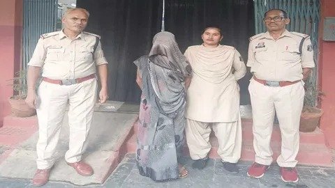 (राजनांदगांव) दिव्यांग बेटे पर पेट्रोल डालकर मां ने लगा दी आग