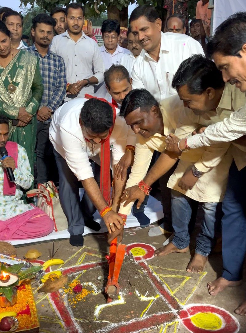 (कवर्धा) उपमुख्यमंत्री विजय शर्मा ने छत्रपति शिवाजी महाराज की मूर्ति स्थल का किया विधिवत भूमिपूजन