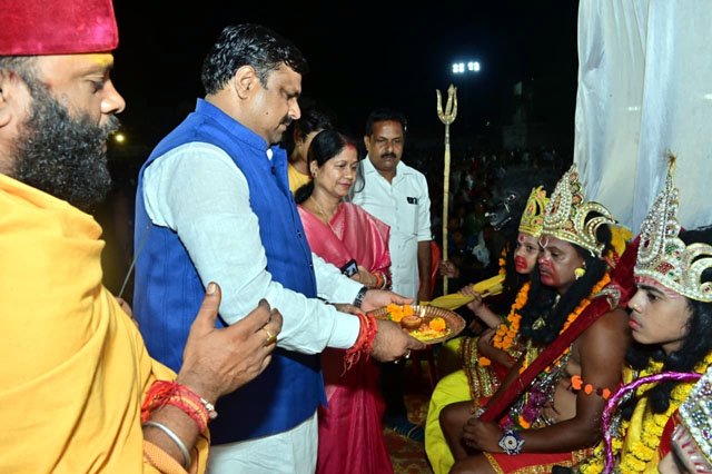 (दुर्ग) भगवान श्रीराम के आदर्शों को आत्मसात कर सशक्त एवं सभ्य समाज का करें निर्माण - मंत्री यादव