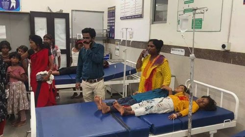 (कोरबा) कन्या छात्रावास में खराब भोजन परोसे जाने से बच्चों की तबियत बिगड़ी, अस्पताल में भर्ती
