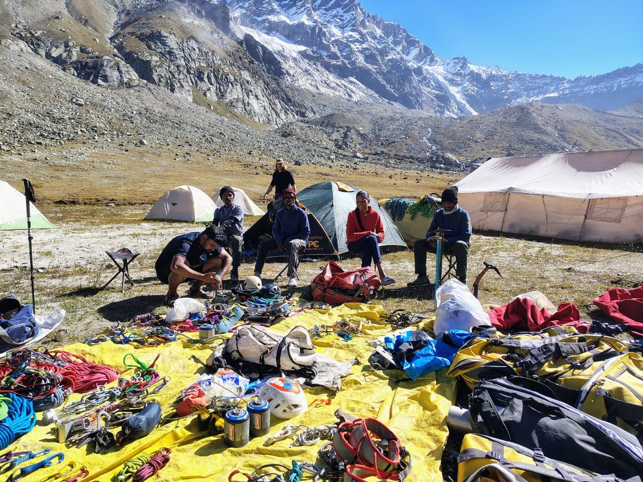 (जशपुर) हिमालयी अभियान से लौट रही जशपुर की टीम, जगतसुख से की वापसी यात्रा की शुरुआत