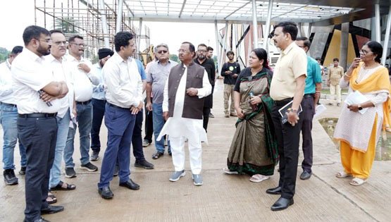 (रायपुर) आदिम जाति विकास मंत्री ने आदिवासी स्वतंत्रता संग्राम सेनानियों पर निर्माणाधीन