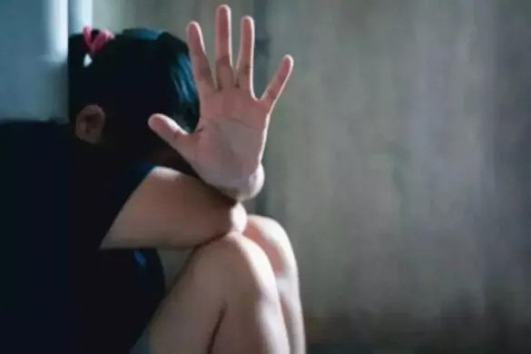 यूनिवर्सिटी की छात्रा के साथ यूनिवर्सिटी के ही चपरासी ने किया दुष्कर्म का प्रयास