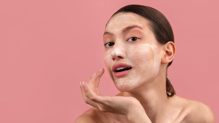 चेहरे को डिटॉक्स करने के लिए अपनाएं ये 5 सरल और प्रभावी तरीके