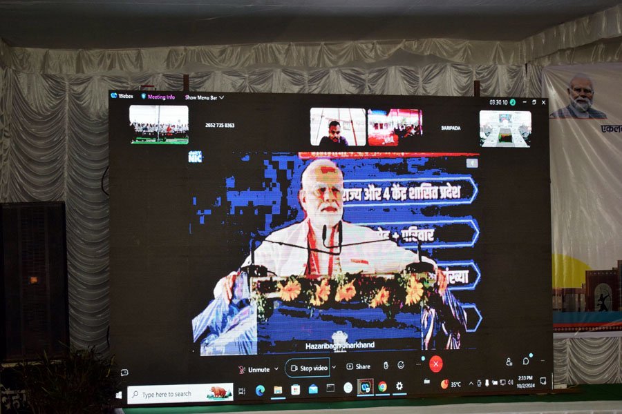 (जशपुरनगर) प्रधानमंत्री मोदी ने जशपुर में एकलव्य आदर्श आवासीय विद्यालय का वर्चुअली किया लोकार्पण और भूमिपूजन