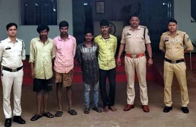(धमतरी) कुरूद पुलिस ने धान चोर गिरोह का किया पर्दाफाश, चार आरोपी हुए गिरफ्तार