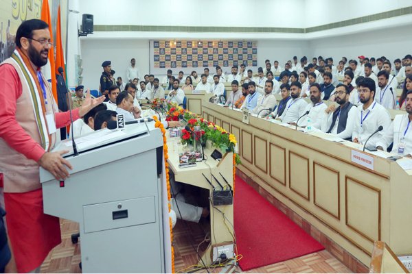 युवा मॉक पार्लियामेंट नीति-निर्माण की एक जीवंत प्रयोगशाला - मुख्यमंत्री नायब सिंह सैनी